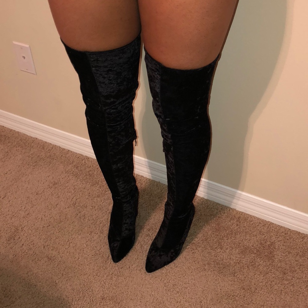 Black Velvet Thigh High Pointy Boots!